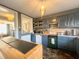 Photo 13- click for photo gallery